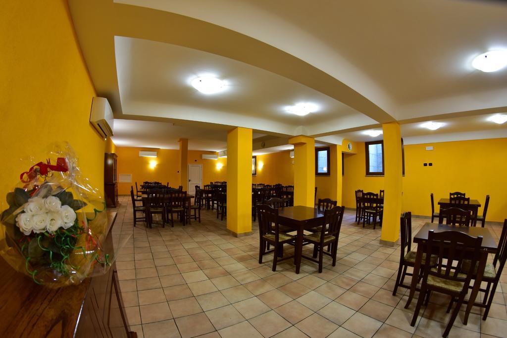 Agriturismo Isola Verde Sant'Urbano Экстерьер фото